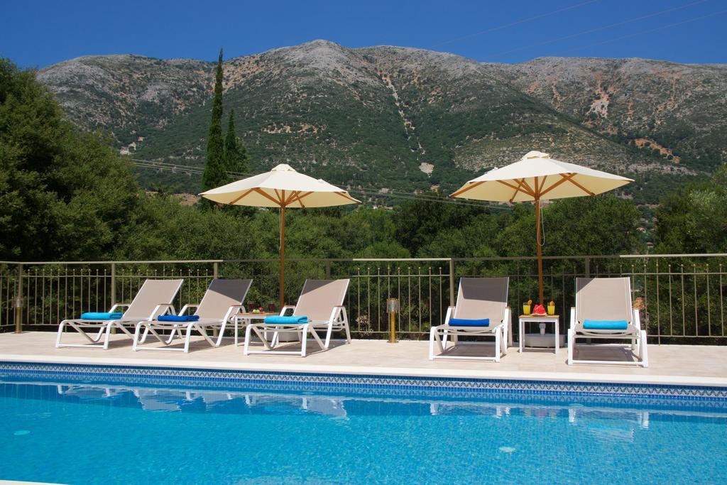 Forest Villas Kefalonia Λογαράτα Εξωτερικό φωτογραφία