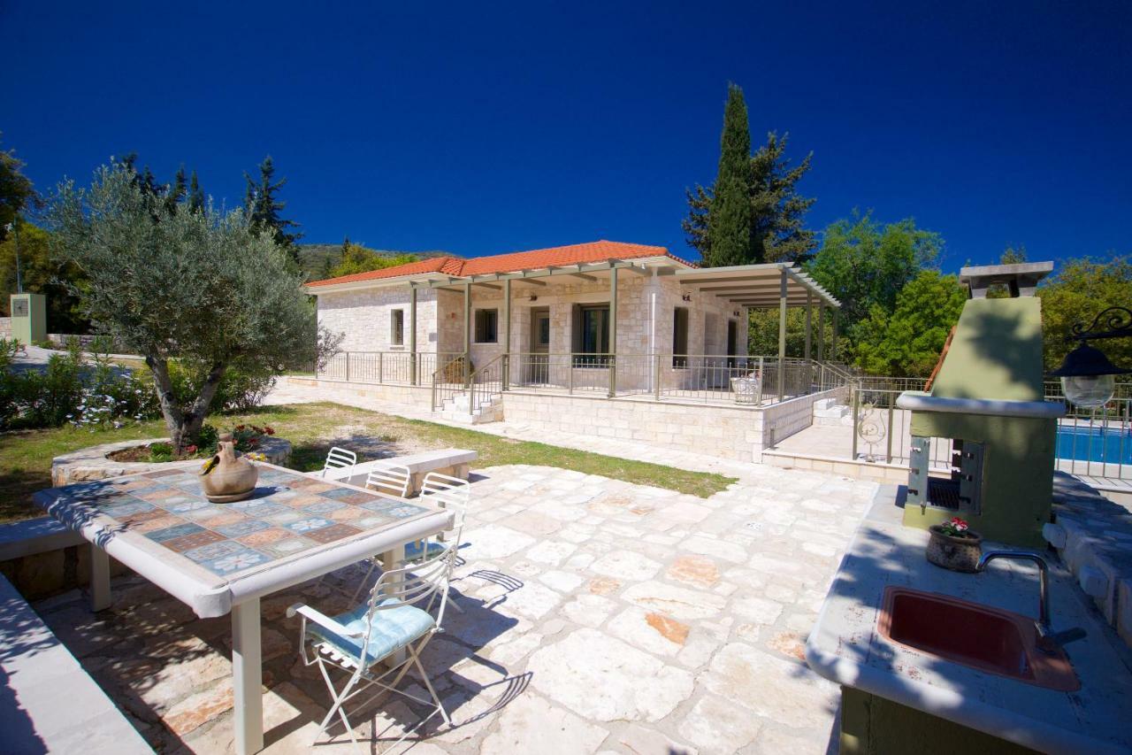 Forest Villas Kefalonia Λογαράτα Εξωτερικό φωτογραφία